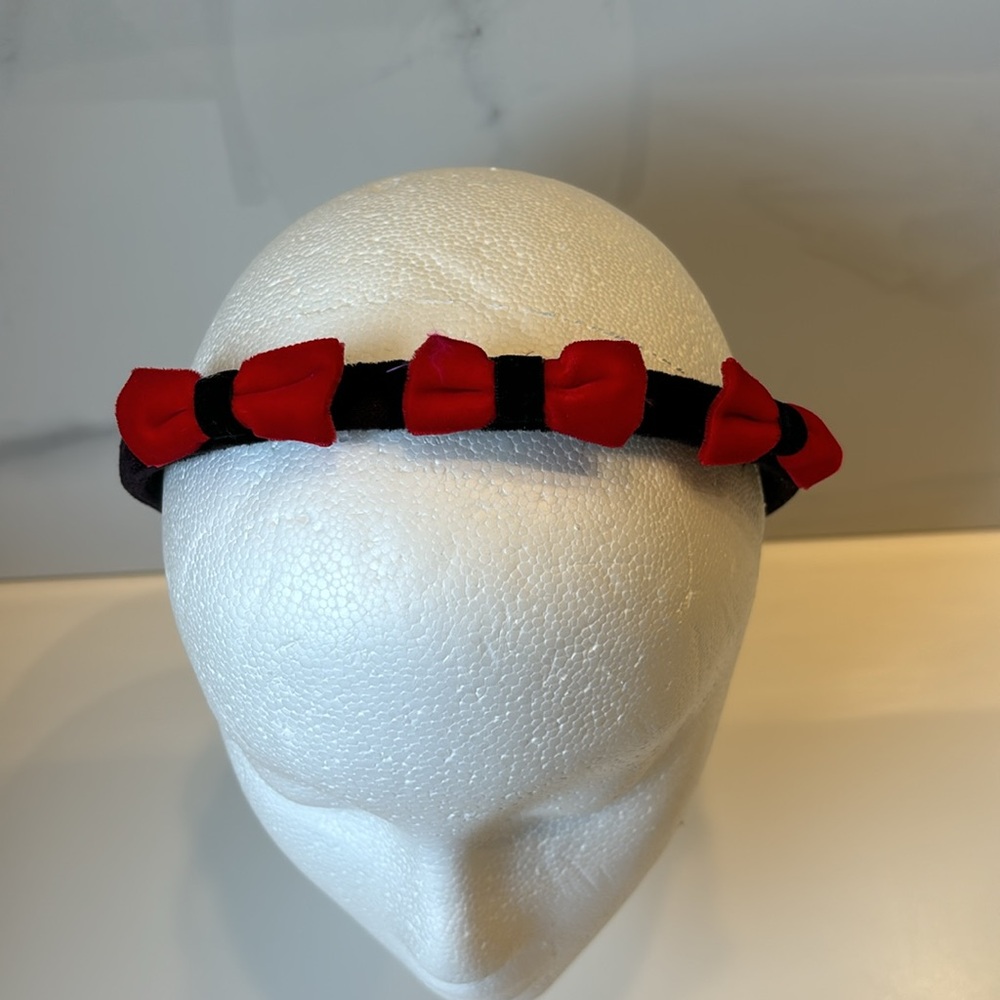 Black Velvet 3 Dimensional Headband with 3 Red Velvet Bows 1/2” wide - Picture 3 of 9